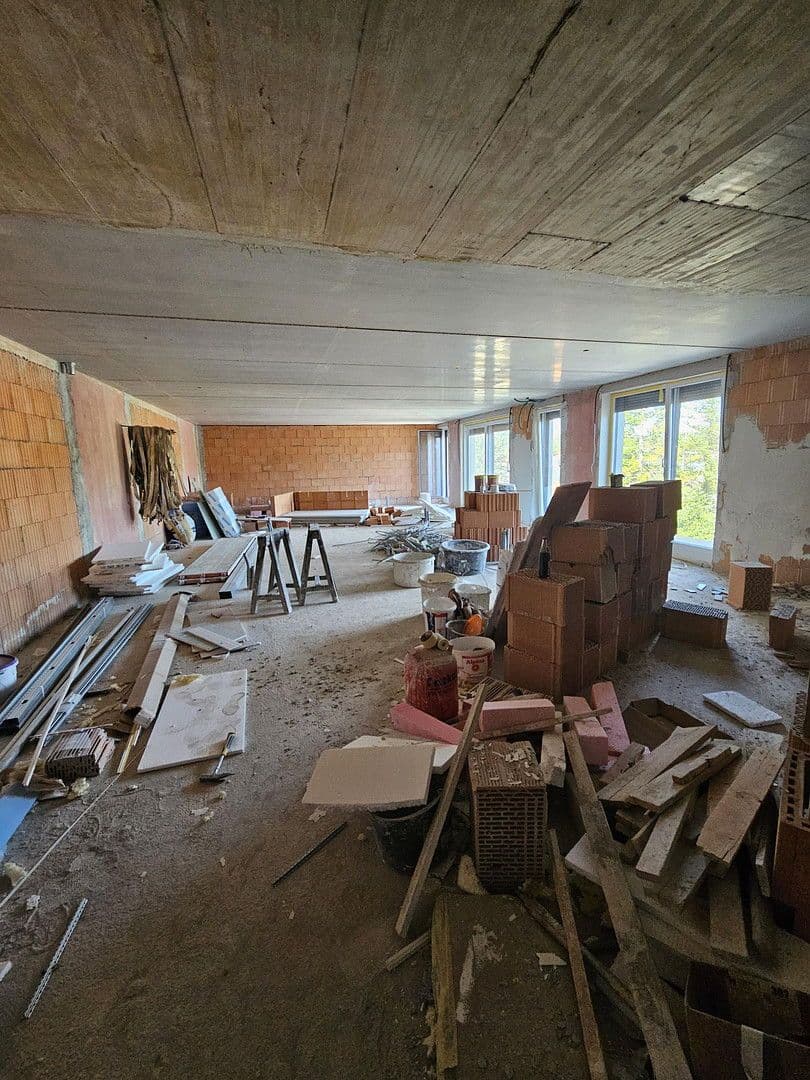 Prenájom nebytového priestoru 1.600 m², Im Farchet, Bad Tölz, Bavorsko Prenájom nebytového priestoru 1.600 m², Im Farchet, Bad Tölz, Bavorsko