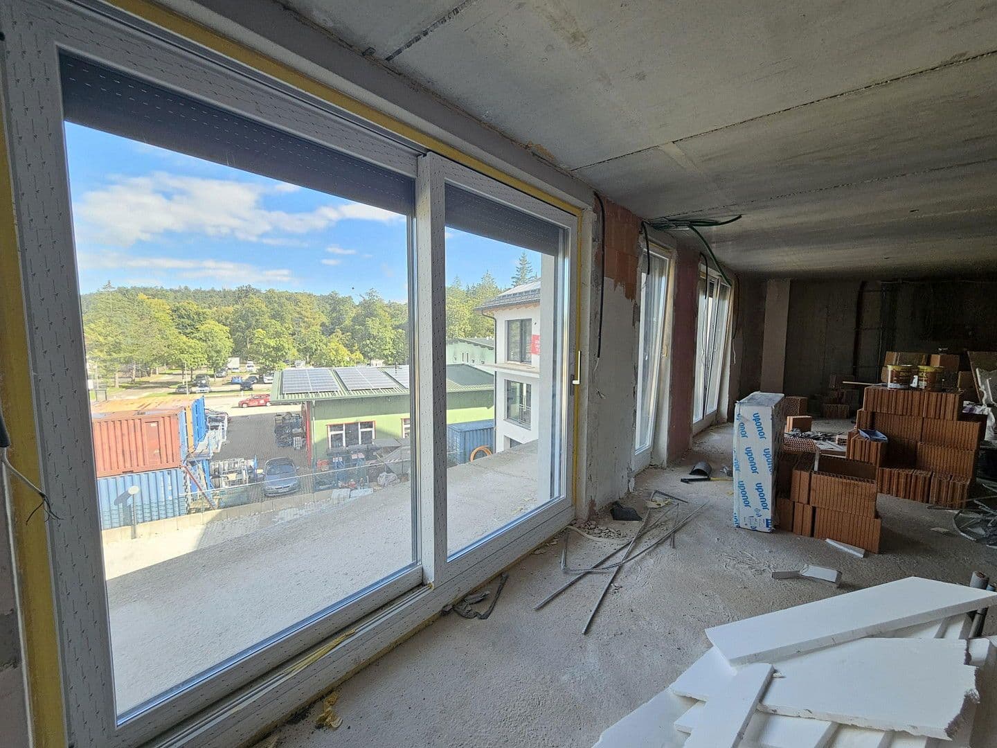 Prenájom nebytového priestoru 1.600 m², Im Farchet, Bad Tölz, Bavorsko Prenájom nebytového priestoru 1.600 m², Im Farchet, Bad Tölz, Bavorsko