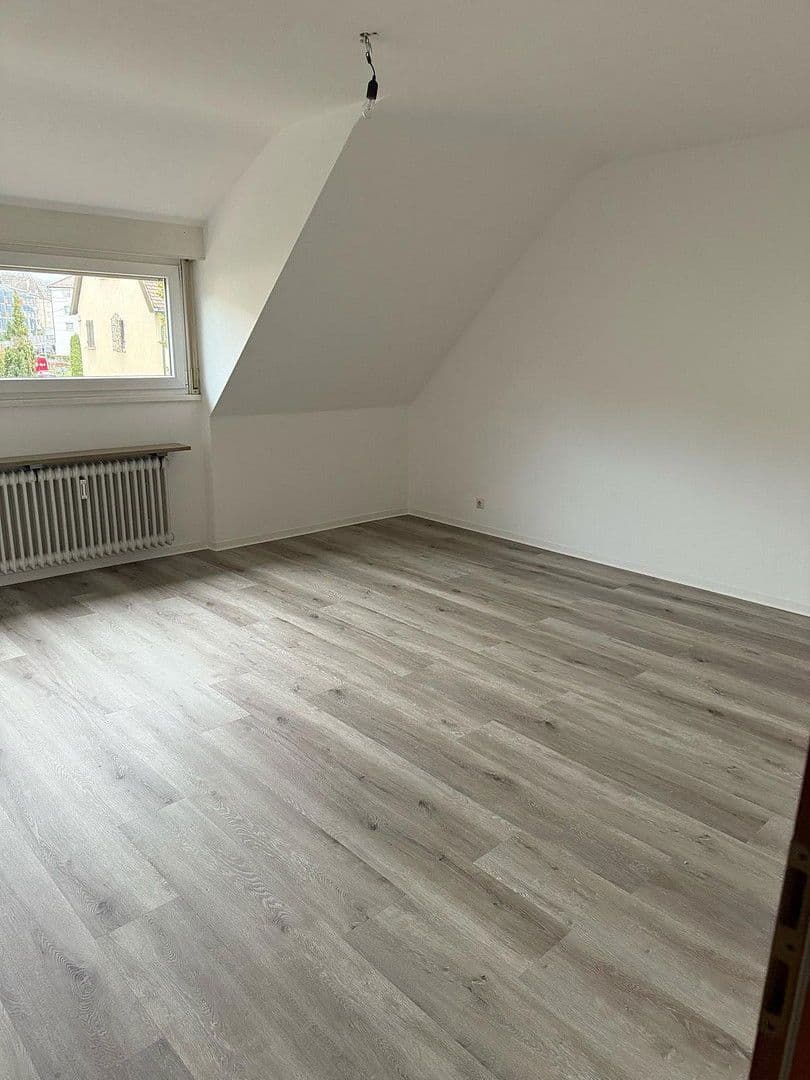 Prenájom bytu 2-izbový 50 m², Marienburger Str. 6, Stuttgart, Bádensko-Wurttembersko Prenájom bytu 2-izbový 50 m², Marienburger Str. 6, Stuttgart, Bádensko-Wurttembersko