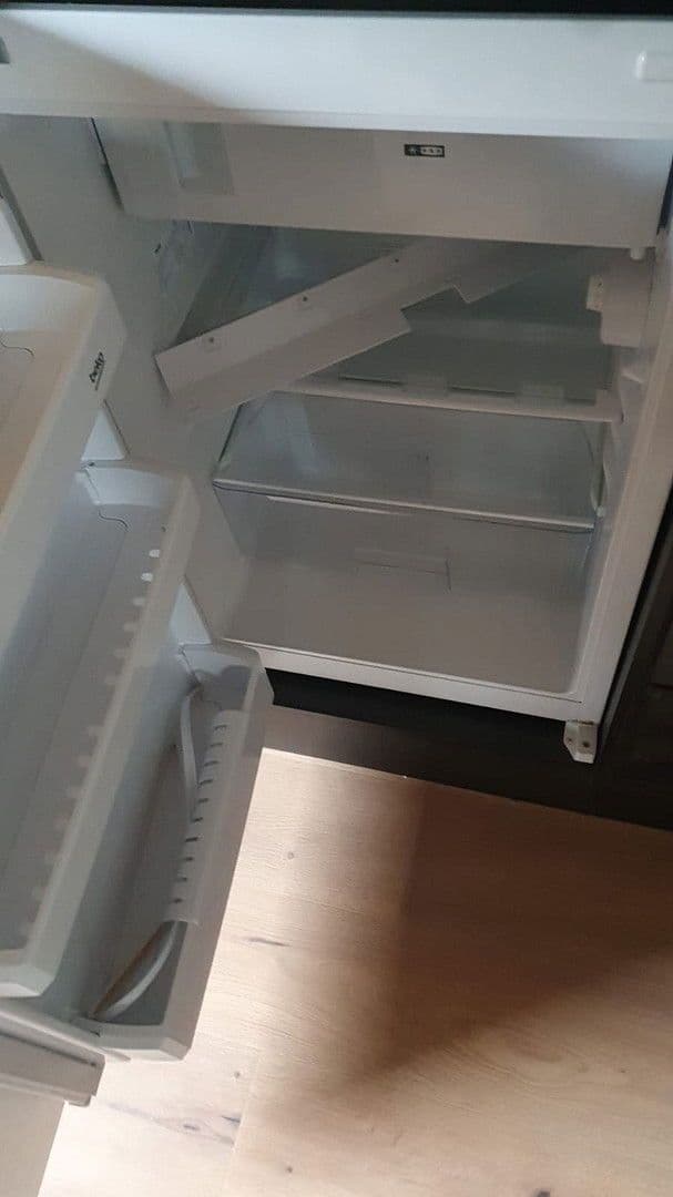 Prenájom bytu 6-izbový 100 m², Schönbrunn, Landshut, Bavorsko Prenájom bytu 6-izbový 100 m², Schönbrunn, Landshut, Bavorsko