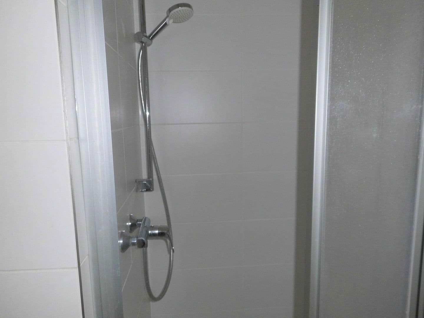 Prenájom bytu 2-izbový 40 m², Stuttgart, Bádensko-Wurttembersko Prenájom bytu 2-izbový 40 m², Stuttgart, Bádensko-Wurttembersko