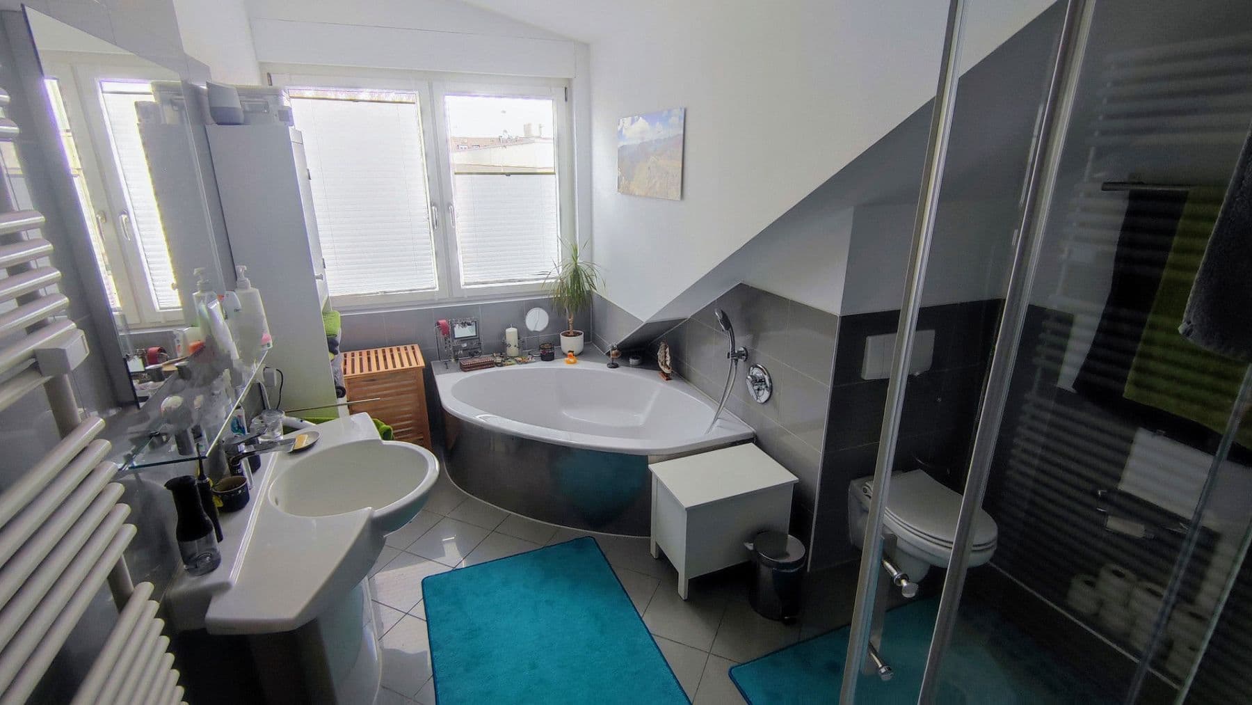 Prenájom bytu 3-izbový 102 m², Darmstadt, Hesensko Prenájom bytu 3-izbový 102 m², Darmstadt, Hesensko