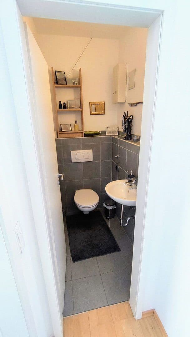 Prenájom bytu 3-izbový 102 m², Darmstadt, Hesensko Prenájom bytu 3-izbový 102 m², Darmstadt, Hesensko