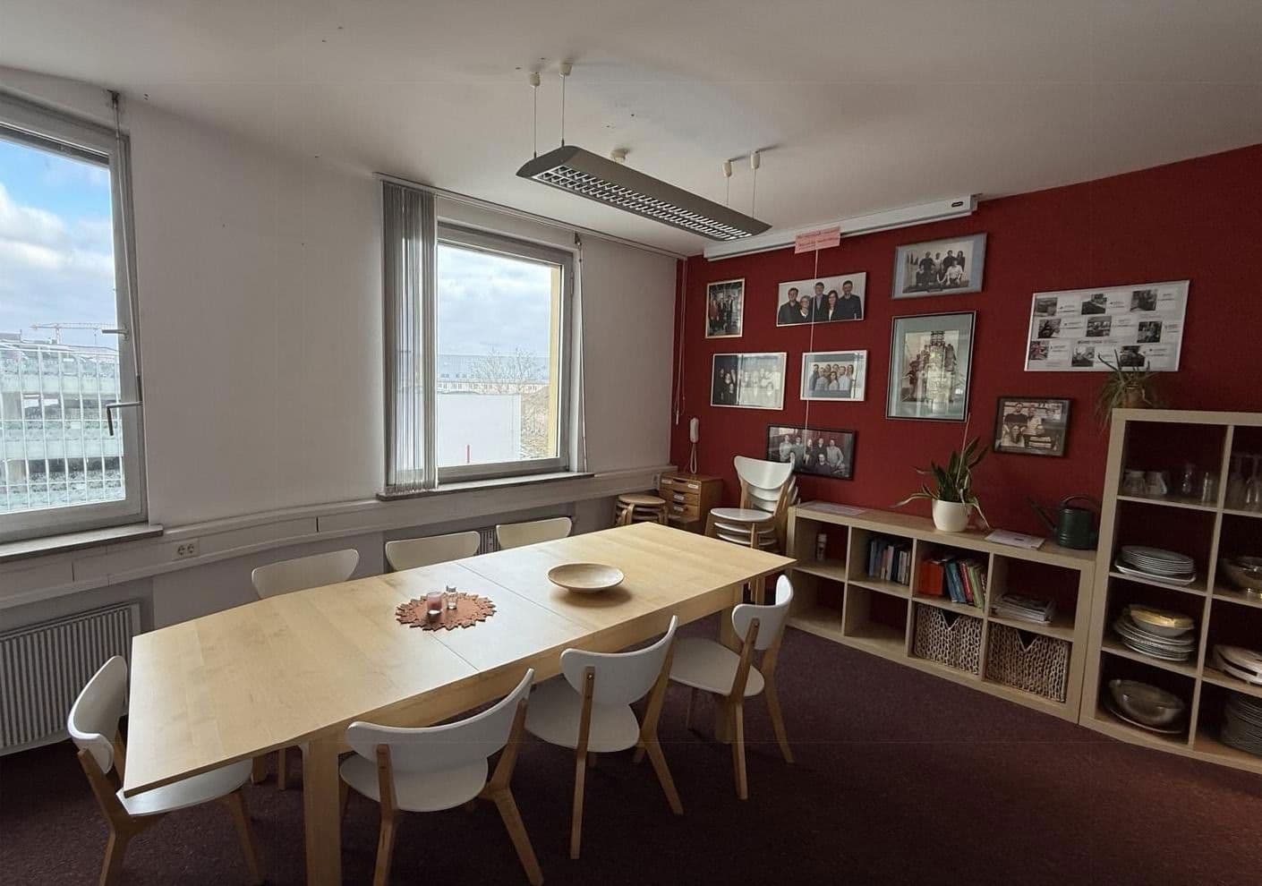 Prenájom kancelárie 45 m², Fuggerstraße 14, Augsburg, Bavorsko Prenájom kancelárie 45 m², Fuggerstraße 14, Augsburg, Bavorsko