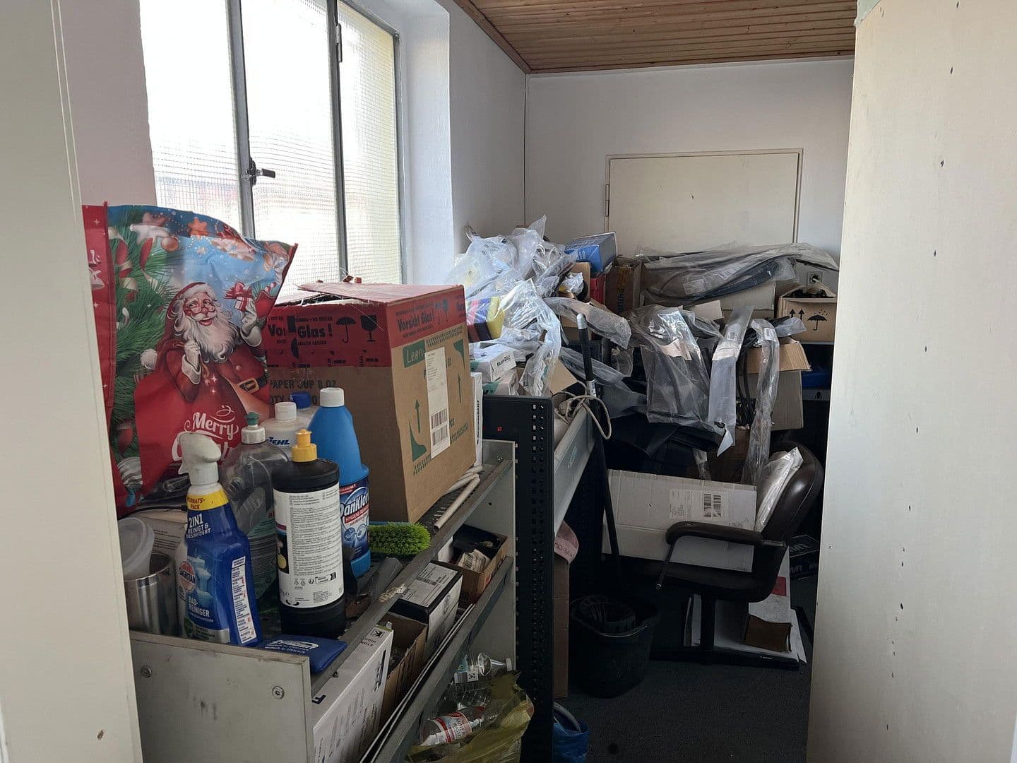 Prenájom nebytového priestoru 400 m², Schlachthof str 6, Bayern - Schwabach, Bavorsko Prenájom nebytového priestoru 400 m², Schlachthof str 6, Bayern - Schwabach, Bavorsko