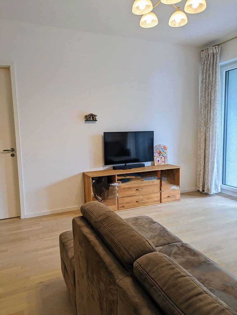 Prenájom bytu 3-izbový 119 m², Heubnerweg 7, Berlin, Berlín Prenájom bytu 3-izbový 119 m², Heubnerweg 7, Berlin, Berlín