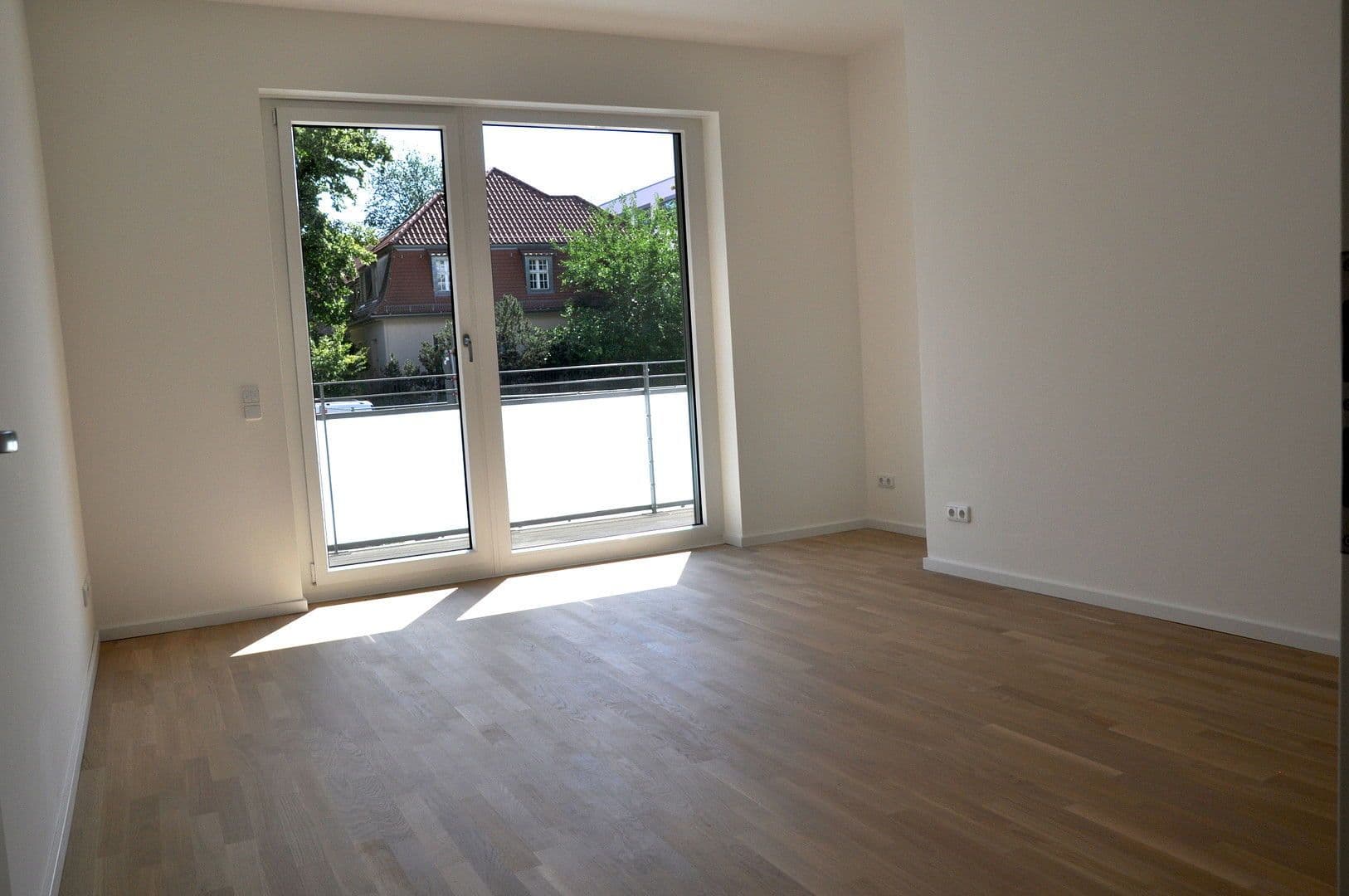 Prenájom bytu 3-izbový 119 m², Heubnerweg 7, Berlin, Berlín Prenájom bytu 3-izbový 119 m², Heubnerweg 7, Berlin, Berlín