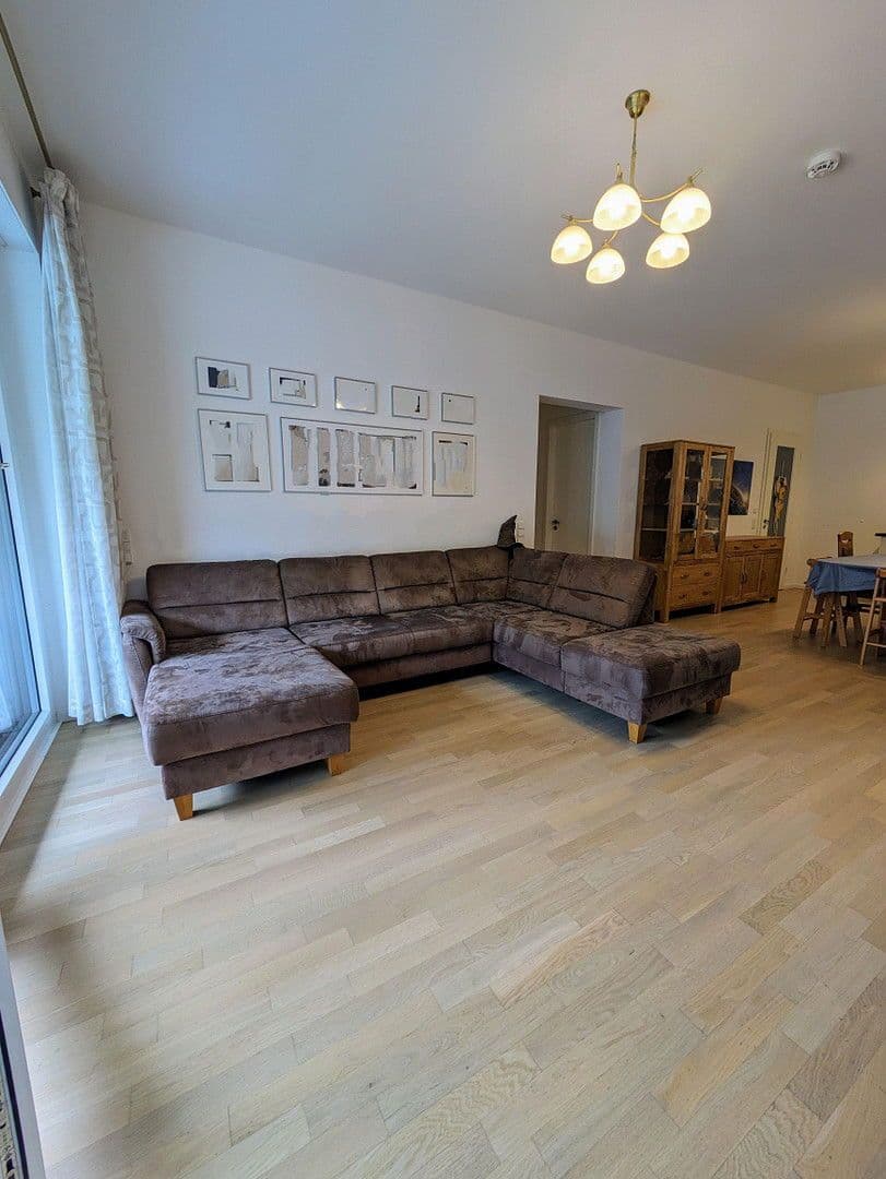 Prenájom bytu 3-izbový 119 m², Heubnerweg 7, Berlin, Berlín Prenájom bytu 3-izbový 119 m², Heubnerweg 7, Berlin, Berlín