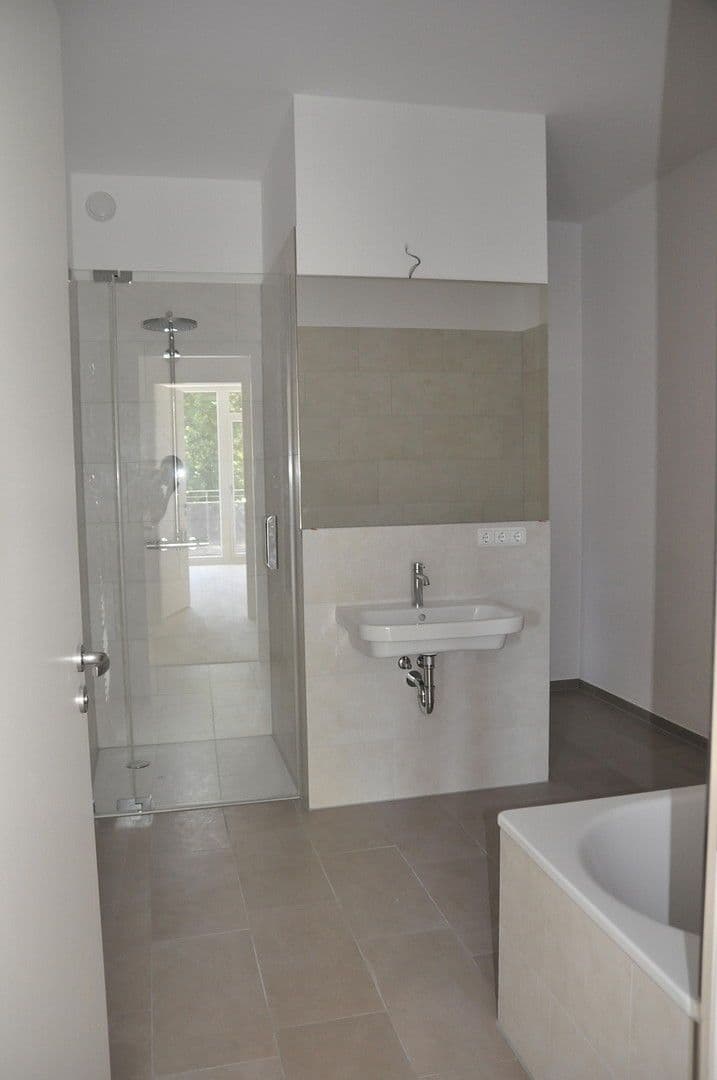 Prenájom bytu 3-izbový 119 m², Heubnerweg 7, Berlin, Berlín Prenájom bytu 3-izbový 119 m², Heubnerweg 7, Berlin, Berlín