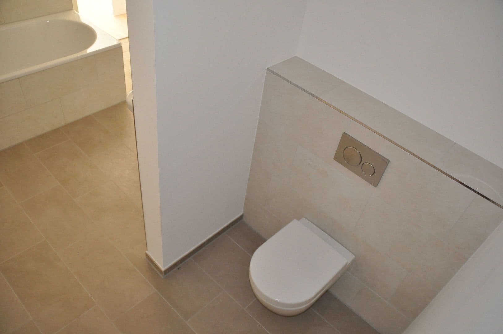 Prenájom bytu 3-izbový 119 m², Heubnerweg 7, Berlin, Berlín Prenájom bytu 3-izbový 119 m², Heubnerweg 7, Berlin, Berlín