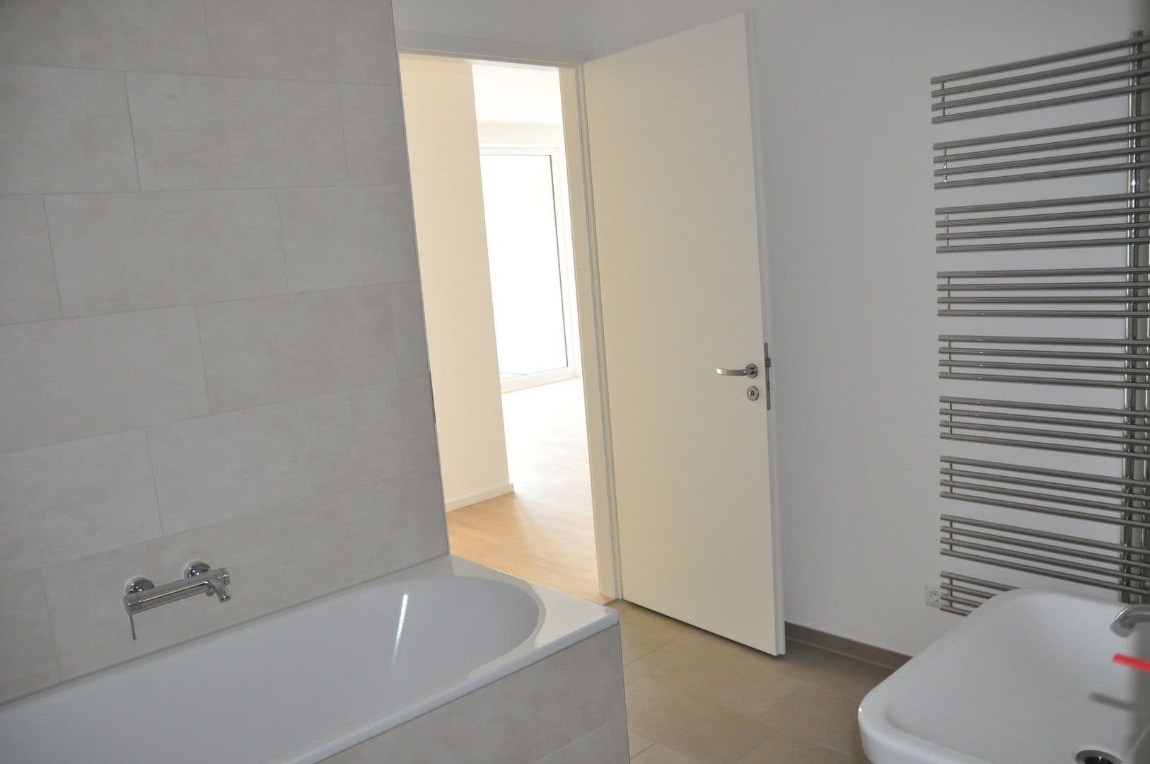 Prenájom bytu 3-izbový 119 m², Heubnerweg 7, Berlin, Berlín Prenájom bytu 3-izbový 119 m², Heubnerweg 7, Berlin, Berlín