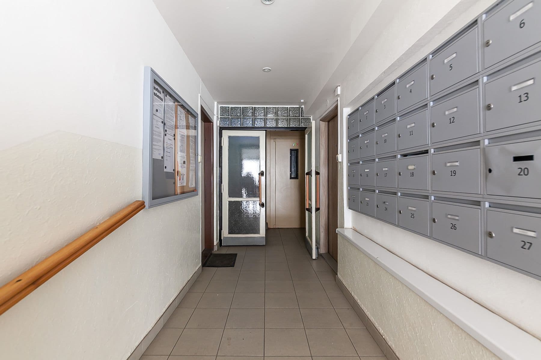 Predaj bytu 1-izbový 35 m², K Podjezdu, Praha, Praha Predaj bytu 1-izbový 35 m², K Podjezdu, Praha, Praha