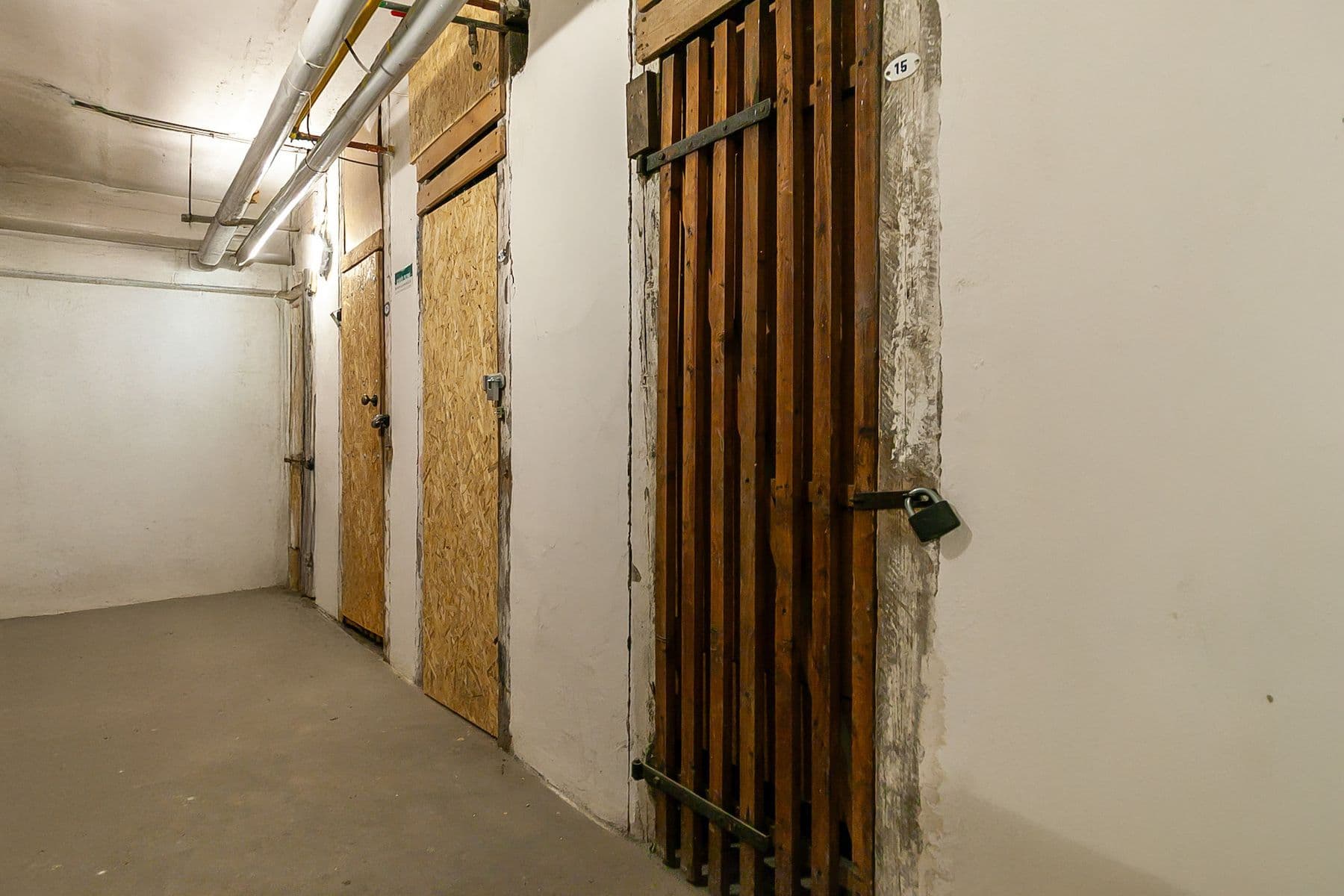 Predaj bytu 1-izbový 35 m², K Podjezdu, Praha, Praha Predaj bytu 1-izbový 35 m², K Podjezdu, Praha, Praha