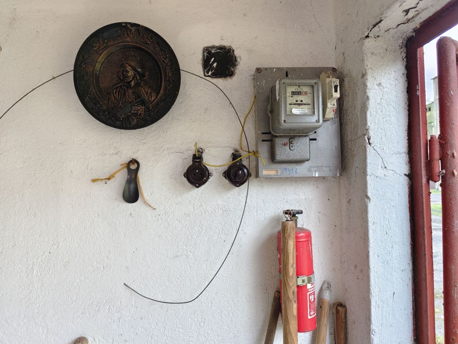 Prenájom garáže 20 m², Kladno, Středočeský kraj Prenájom garáže 20 m², Kladno, Středočeský kraj