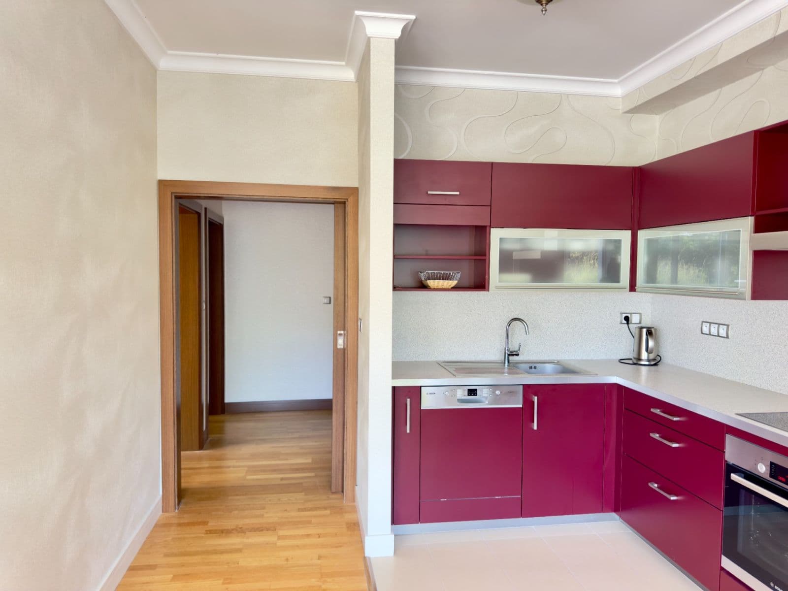 Predaj bytu 3-izbový 96 m², Pražská silnice, Karlovy Vary, Karlovarský kraj Predaj bytu 3-izbový 96 m², Pražská silnice, Karlovy Vary, Karlovarský kraj