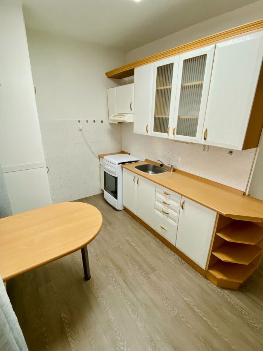 Prenájom bytu 2-izbový 52 m², Březohorská, Příbram, Středočeský kraj Prenájom bytu 2-izbový 52 m², Březohorská, Příbram, Středočeský kraj