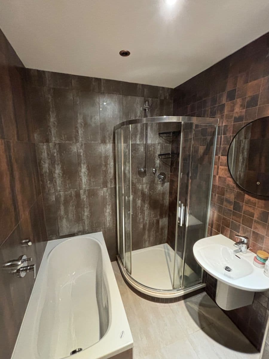 Prenájom bytu 2-izbový 55 m², Radimova, Praha, Praha Prenájom bytu 2-izbový 55 m², Radimova, Praha, Praha