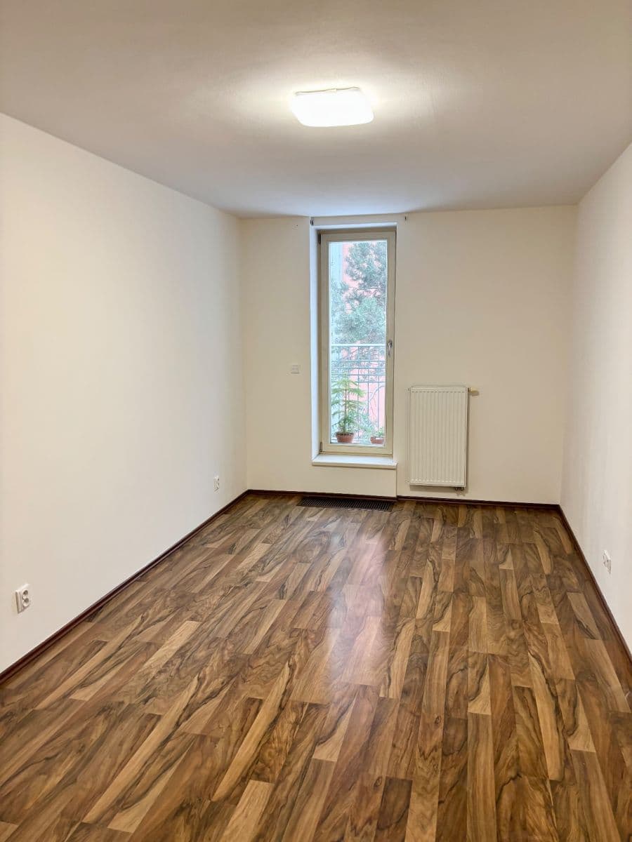 Prenájom bytu 2-izbový 55 m², Radimova, Praha, Praha Prenájom bytu 2-izbový 55 m², Radimova, Praha, Praha