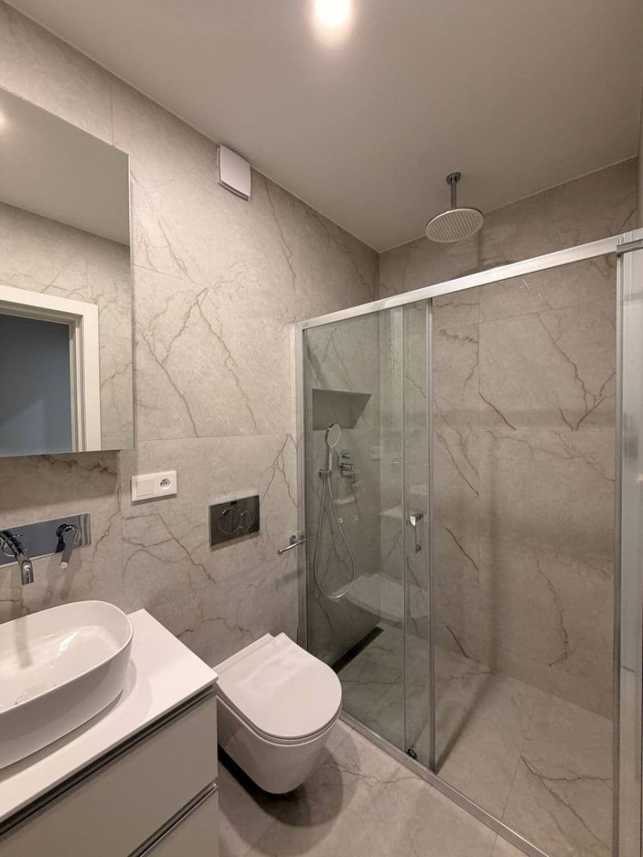 Prenájom bytu 2-izbový 40 m², Krátká, Postřižín, Středočeský kraj Prenájom bytu 2-izbový 40 m², Krátká, Postřižín, Středočeský kraj