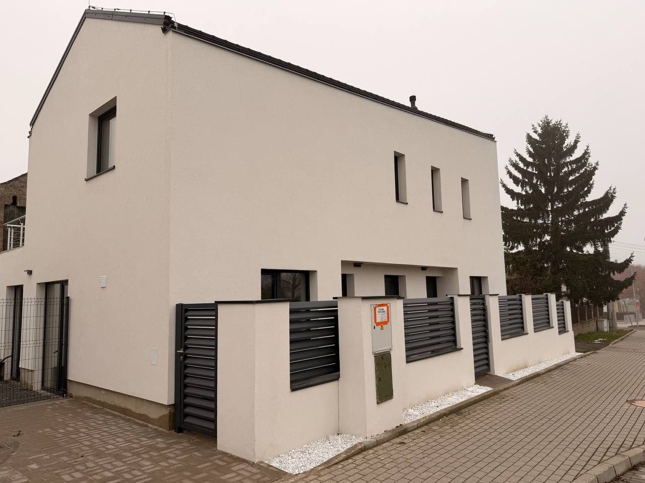 Prenájom bytu 2-izbový 40 m², Krátká, Postřižín, Středočeský kraj Prenájom bytu 2-izbový 40 m², Krátká, Postřižín, Středočeský kraj