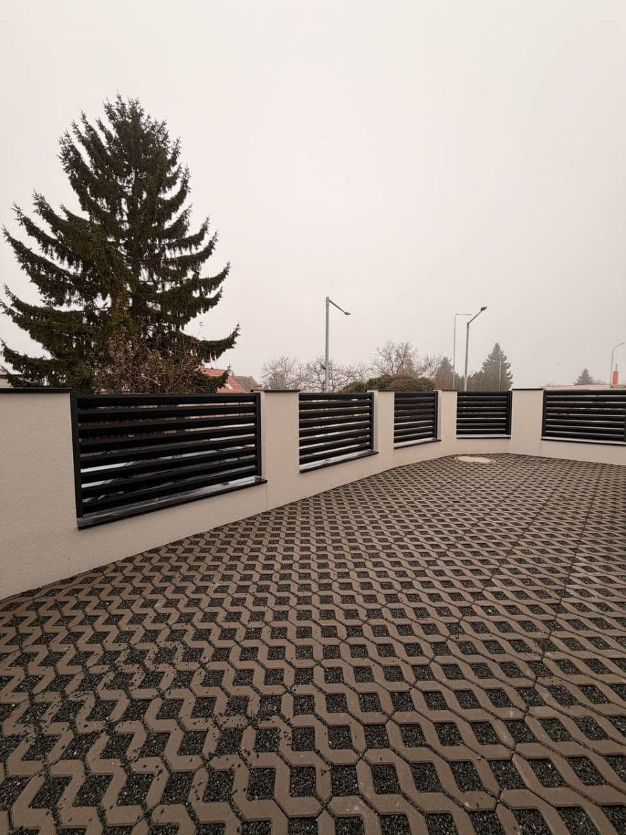 Prenájom bytu 2-izbový 40 m², Krátká, Postřižín, Středočeský kraj Prenájom bytu 2-izbový 40 m², Krátká, Postřižín, Středočeský kraj