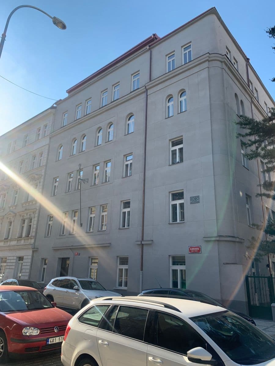 Prenájom bytu 2-izbový 50 m², Oldřichova, Praha, Praha Prenájom bytu 2-izbový 50 m², Oldřichova, Praha, Praha