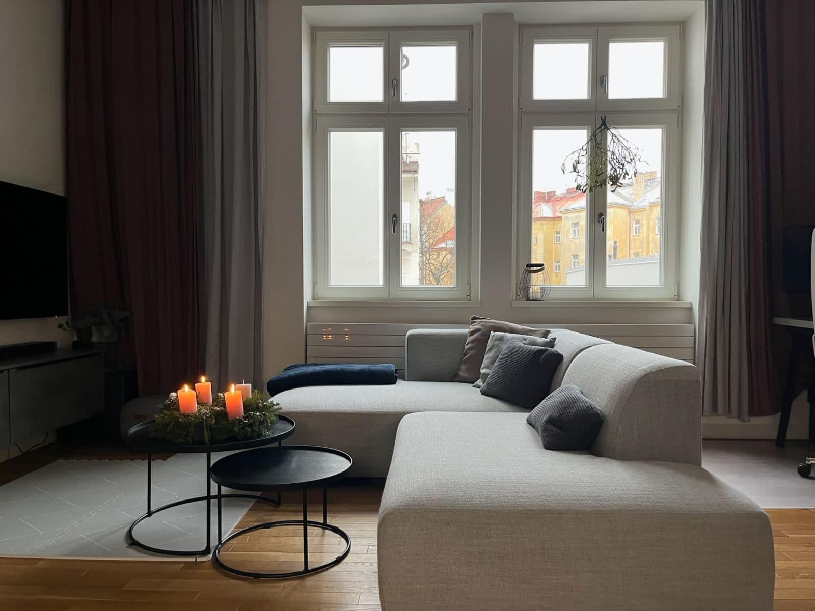 Prenájom bytu 2-izbový 50 m², Oldřichova, Praha, Praha Prenájom bytu 2-izbový 50 m², Oldřichova, Praha, Praha