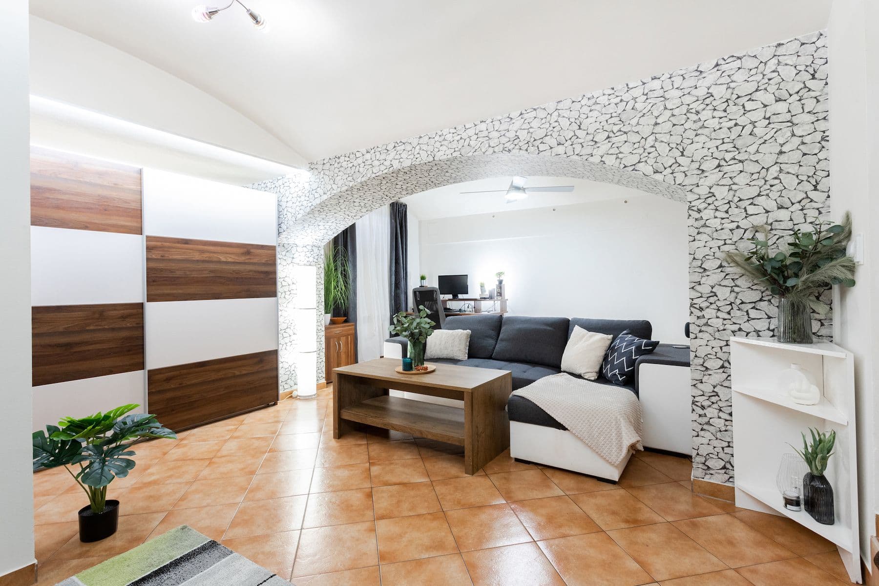 Predaj bytu 1-izbový 48 m², Finská, Praha, Praha Predaj bytu 1-izbový 48 m², Finská, Praha, Praha