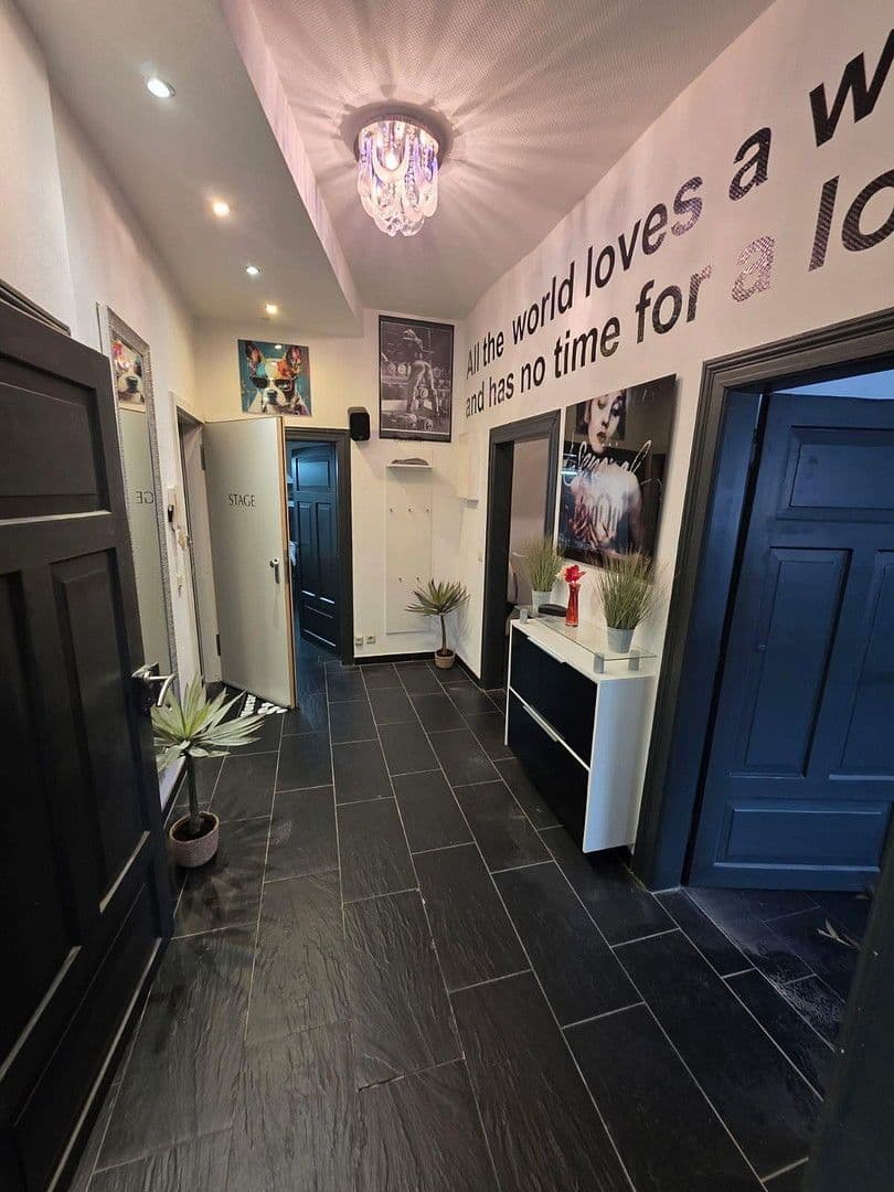 Predaj domu 326 m², pozemek 600 m², Saarlouis, Sársko Predaj domu 326 m², pozemek 600 m², Saarlouis, Sársko