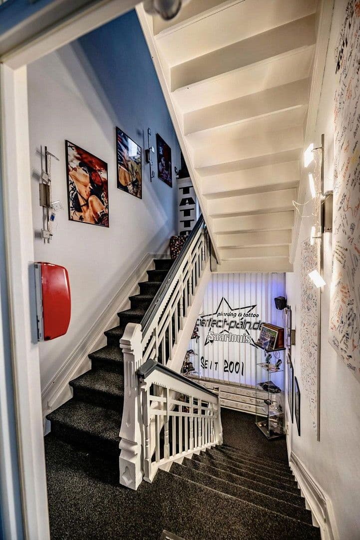 Predaj domu 326 m², pozemek 600 m², Saarlouis, Sársko Predaj domu 326 m², pozemek 600 m², Saarlouis, Sársko