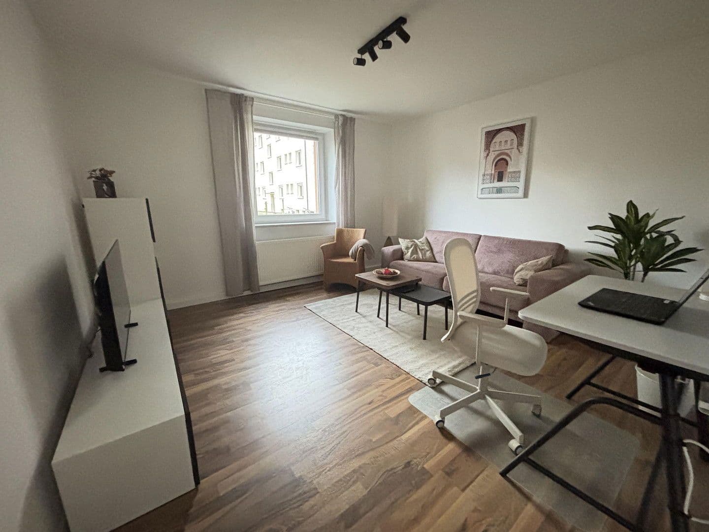 Prenájom bytu 2-izbový 56 m², Lerchenfeldstraße 4, Regensburg, Bavorsko Prenájom bytu 2-izbový 56 m², Lerchenfeldstraße 4, Regensburg, Bavorsko