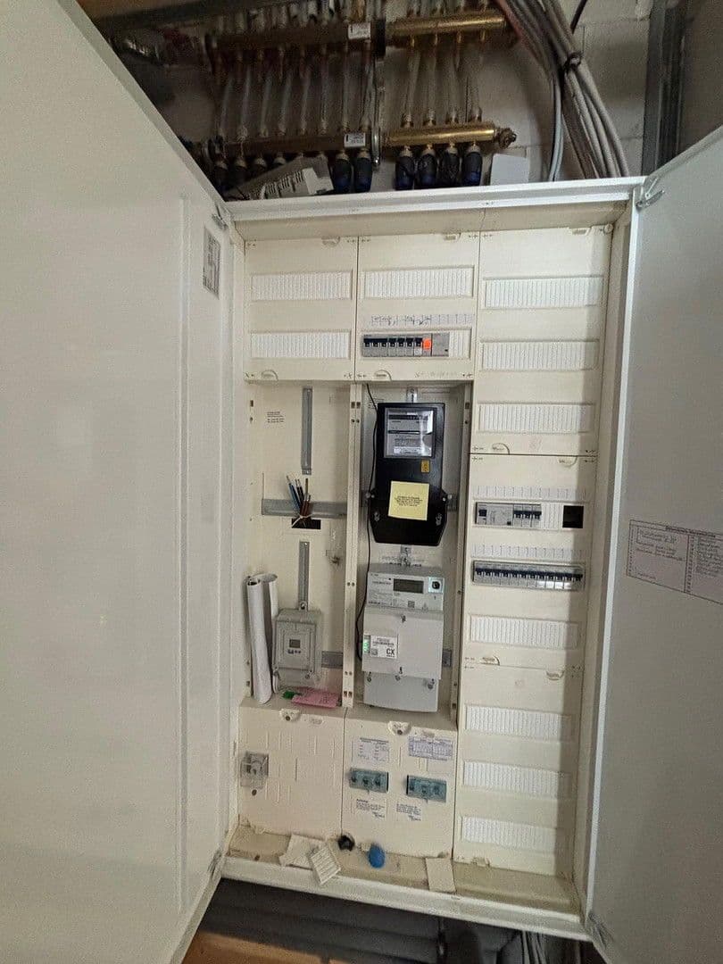 Predaj domu 239 m², pozemek 638 m², Am Yachthafen 3, Zwenkau, Sasko Predaj domu 239 m², pozemek 638 m², Am Yachthafen 3, Zwenkau, Sasko