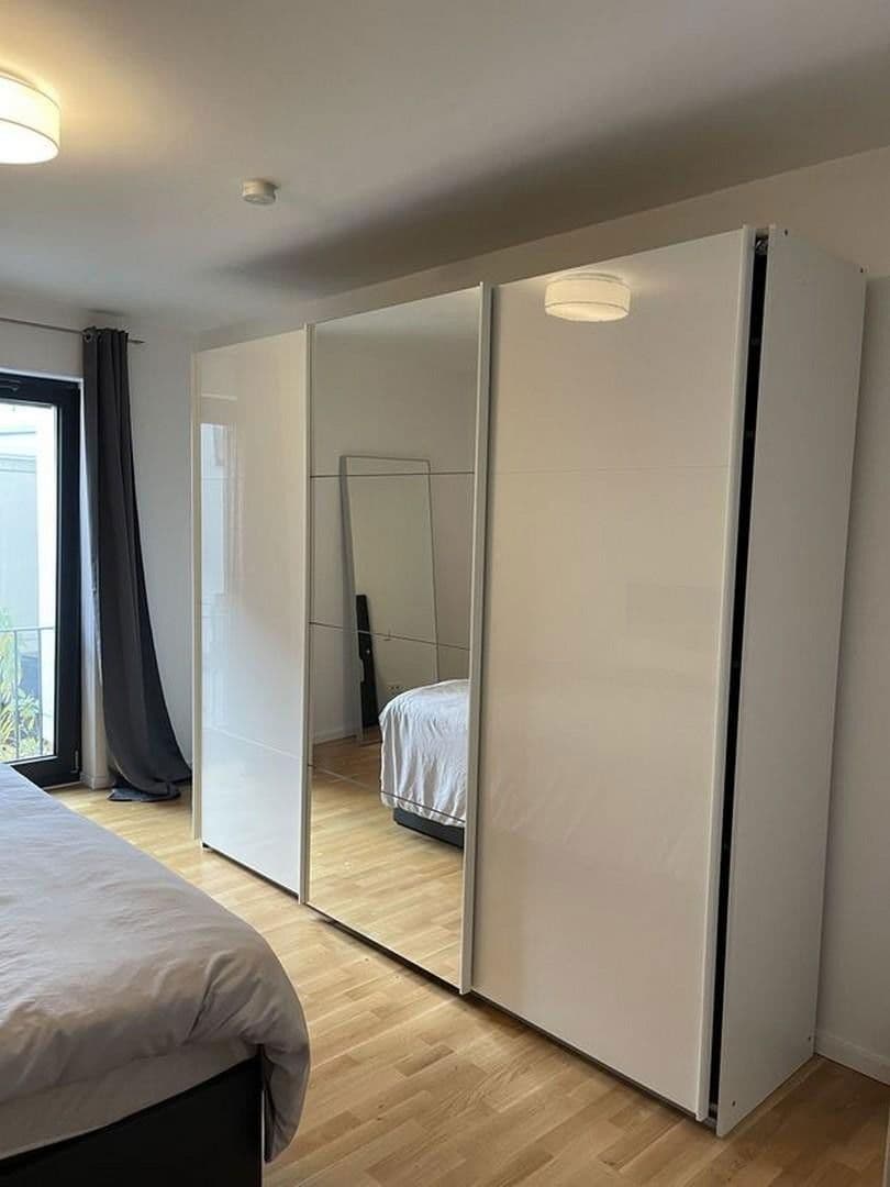 Prenájom bytu 2-izbový 35 m², Köln, Severné Porýnie - Westfálsko Prenájom bytu 2-izbový 35 m², Köln, Severné Porýnie - Westfálsko