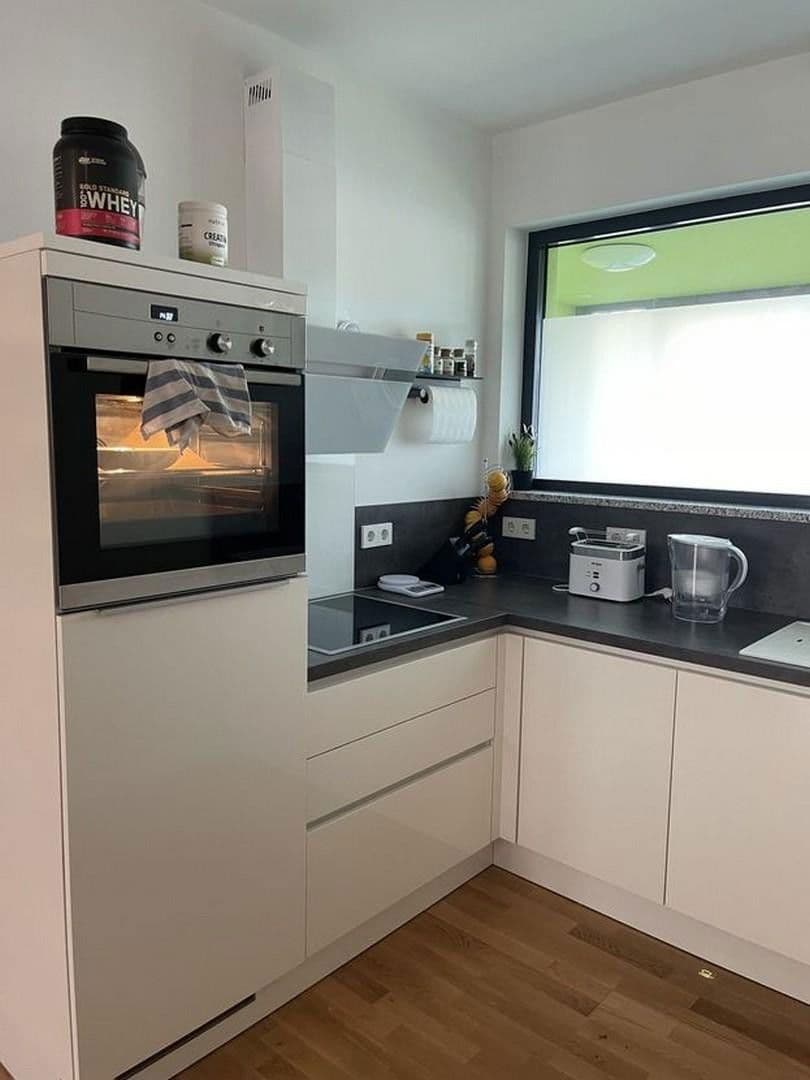 Prenájom bytu 2-izbový 35 m², Köln, Severné Porýnie - Westfálsko Prenájom bytu 2-izbový 35 m², Köln, Severné Porýnie - Westfálsko