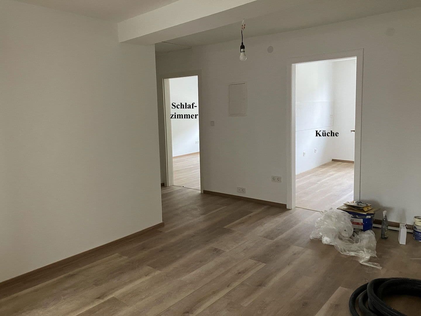 Prenájom bytu 2-izbový 85 m², Siegburg, Severné Porýnie - Westfálsko Prenájom bytu 2-izbový 85 m², Siegburg, Severné Porýnie - Westfálsko