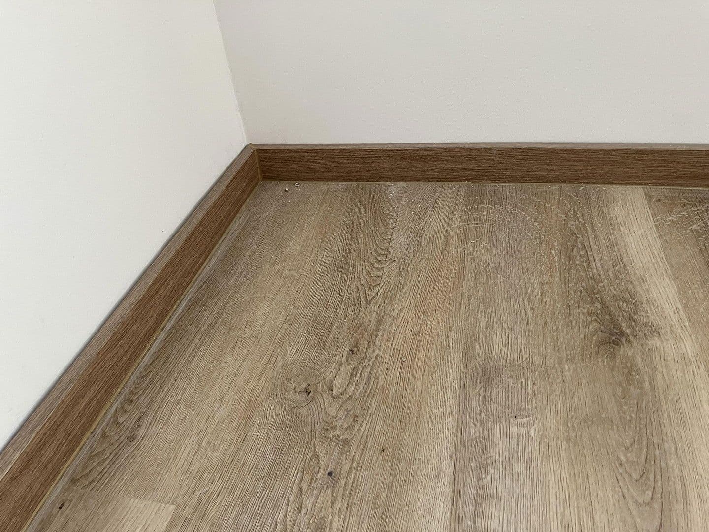 Prenájom bytu 2-izbový 85 m², Siegburg, Severné Porýnie - Westfálsko Prenájom bytu 2-izbový 85 m², Siegburg, Severné Porýnie - Westfálsko