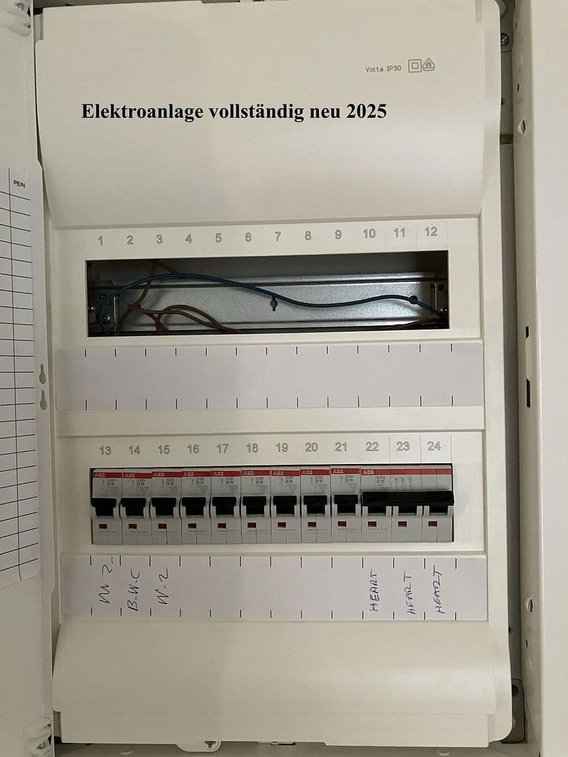 Prenájom bytu 2-izbový 85 m², Siegburg, Severné Porýnie - Westfálsko Prenájom bytu 2-izbový 85 m², Siegburg, Severné Porýnie - Westfálsko