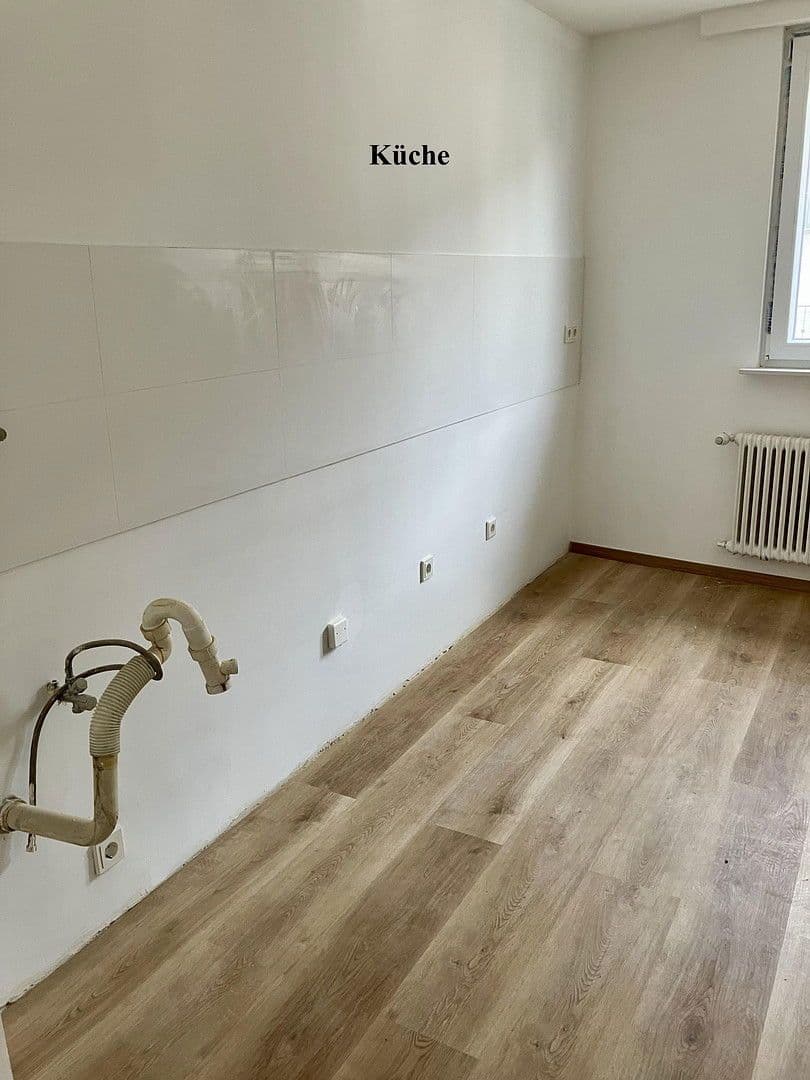 Prenájom bytu 2-izbový 85 m², Siegburg, Severné Porýnie - Westfálsko Prenájom bytu 2-izbový 85 m², Siegburg, Severné Porýnie - Westfálsko