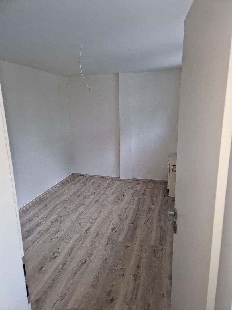 Prenájom bytu 6-izbový 218 m², Dahlener Straße 100, Mönchengladbach, Severné Porýnie - Westfálsko Prenájom bytu 6-izbový 218 m², Dahlener Straße 100, Mönchengladbach, Severné Porýnie - Westfálsko