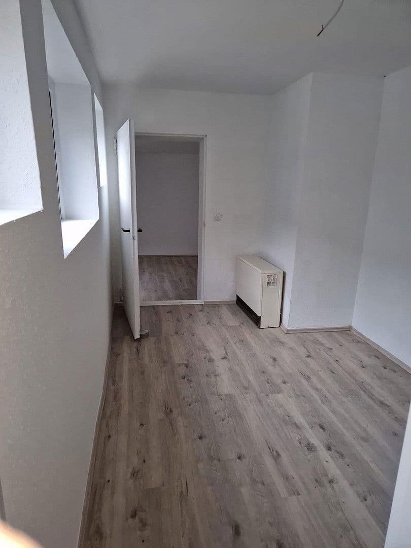Prenájom bytu 6-izbový 218 m², Dahlener Straße 100, Mönchengladbach, Severné Porýnie - Westfálsko Prenájom bytu 6-izbový 218 m², Dahlener Straße 100, Mönchengladbach, Severné Porýnie - Westfálsko