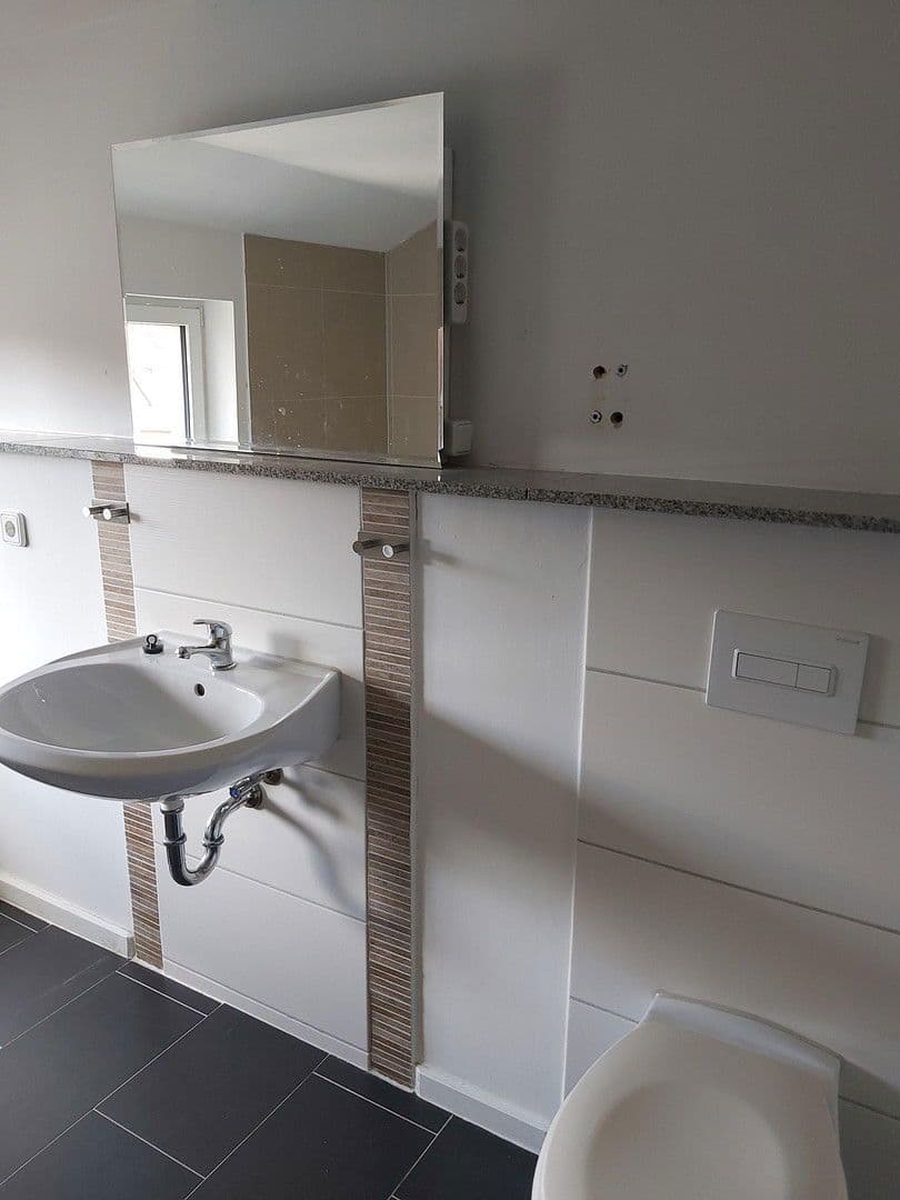 Predaj domu 690 m², pozemek 550 m², Leipzig, Sasko Predaj domu 690 m², pozemek 550 m², Leipzig, Sasko