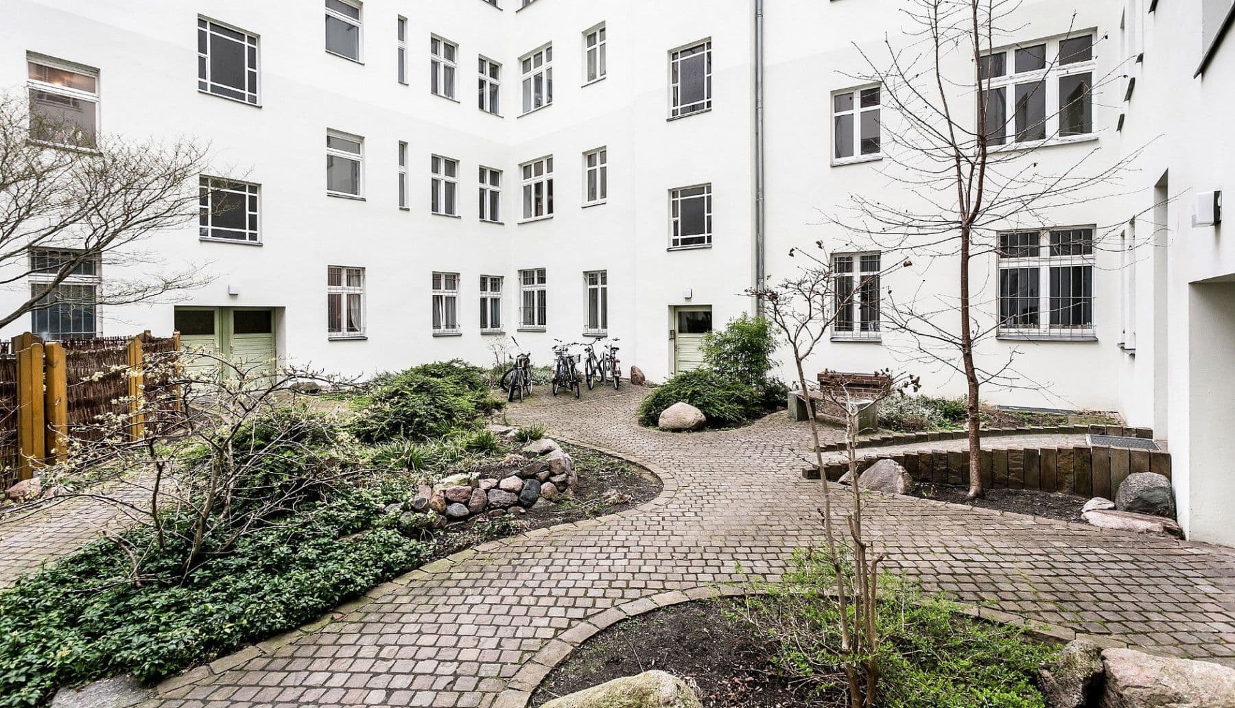 Prenájom bytu 1-izbový 36 m², Berlin, Berlín Prenájom bytu 1-izbový 36 m², Berlin, Berlín