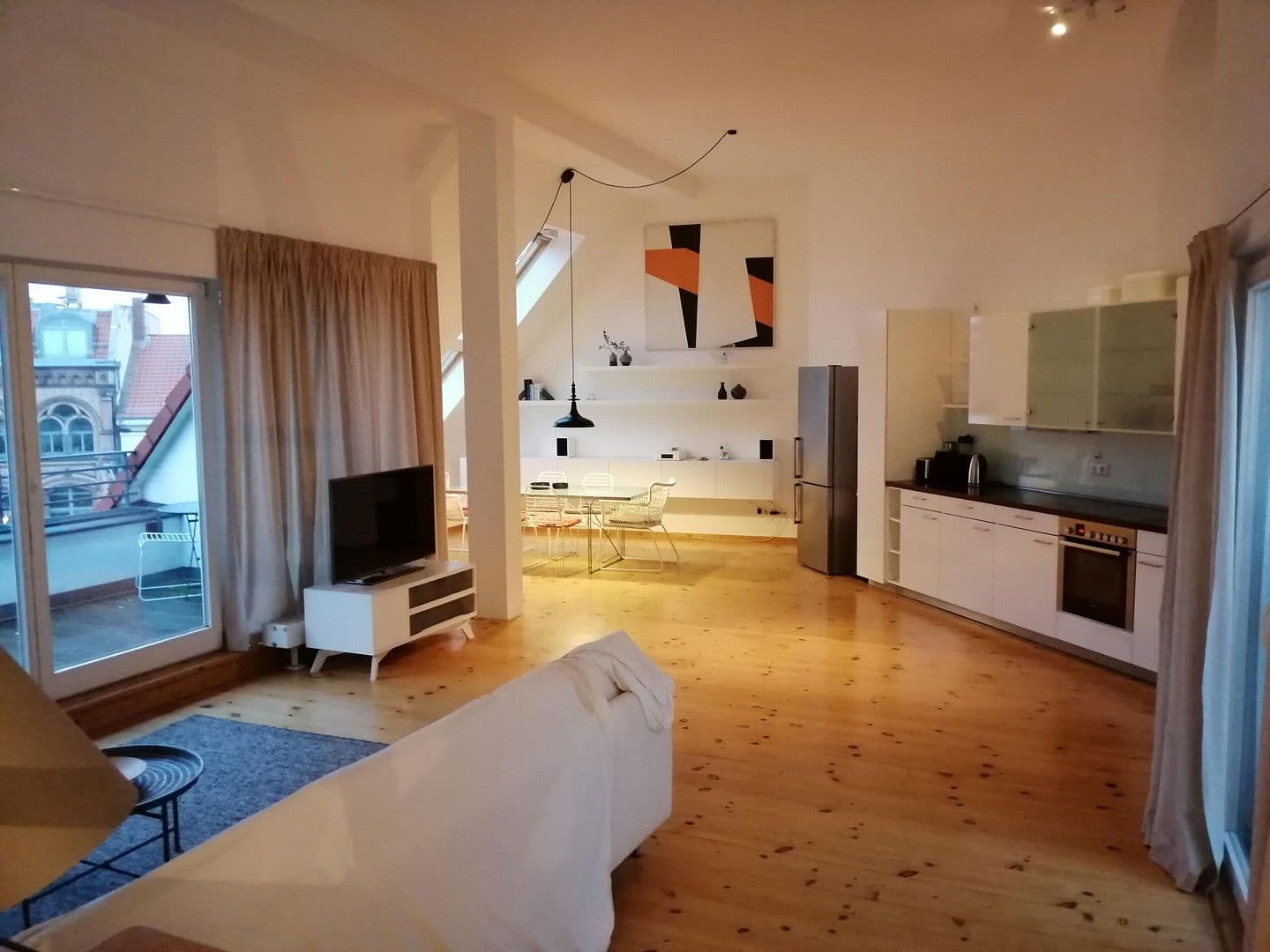 Prenájom bytu 2-izbový 95 m², Schwedter Str. 244, Berlin, Berlín Prenájom bytu 2-izbový 95 m², Schwedter Str. 244, Berlin, Berlín