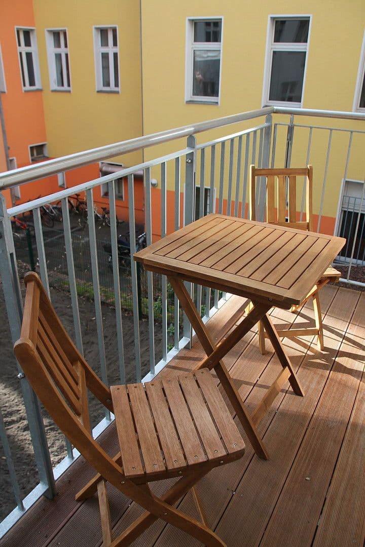 Prenájom bytu 2-izbový 53 m², Thomasius Straße 8, Berlin, Berlín Prenájom bytu 2-izbový 53 m², Thomasius Straße 8, Berlin, Berlín