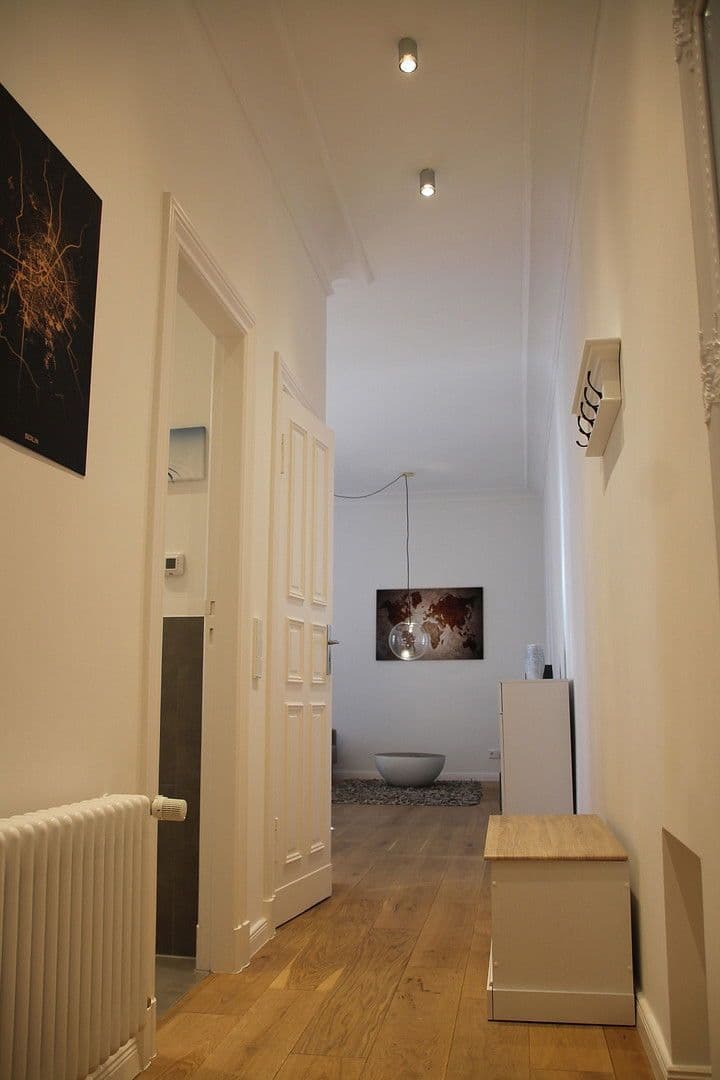 Prenájom bytu 2-izbový 53 m², Thomasius Straße 8, Berlin, Berlín Prenájom bytu 2-izbový 53 m², Thomasius Straße 8, Berlin, Berlín