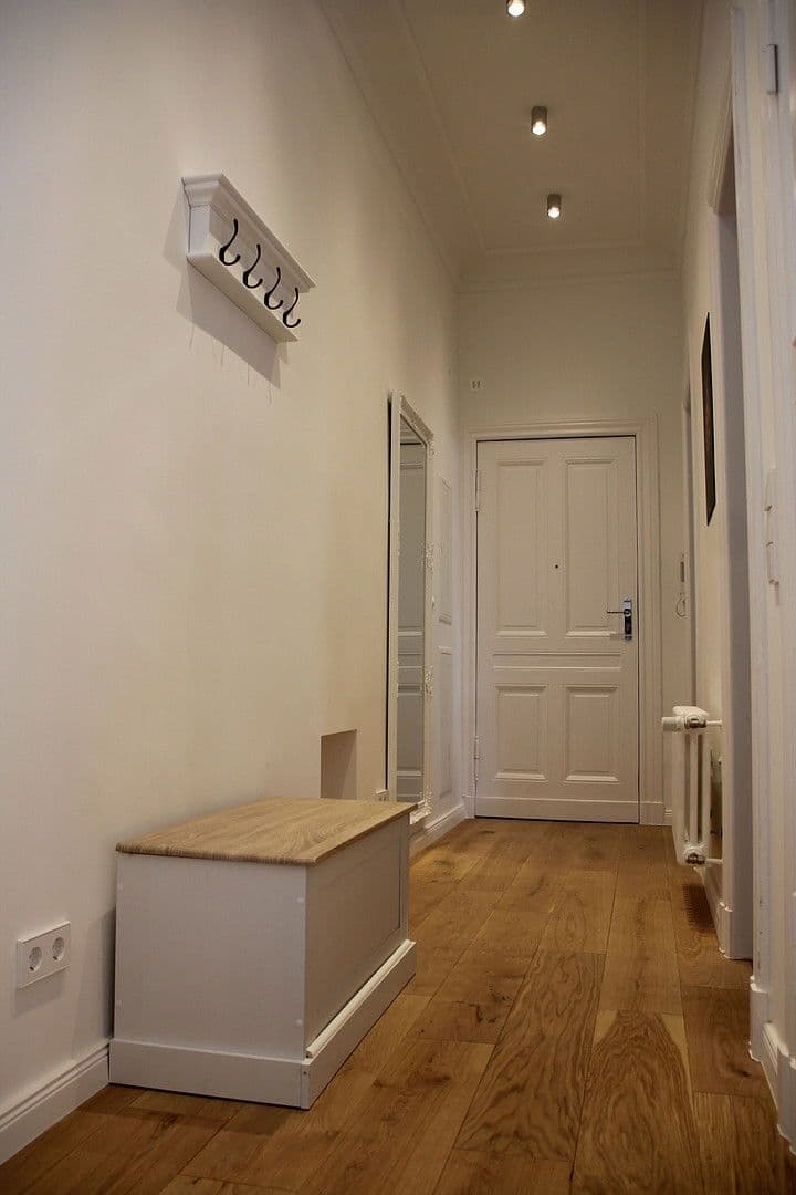 Prenájom bytu 2-izbový 53 m², Thomasius Straße 8, Berlin, Berlín Prenájom bytu 2-izbový 53 m², Thomasius Straße 8, Berlin, Berlín