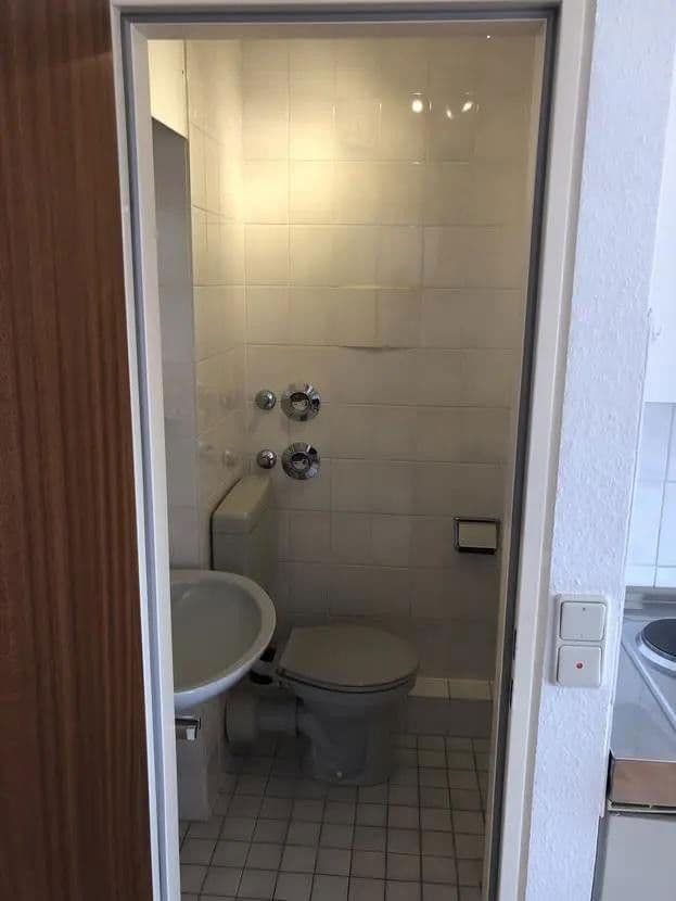 Prenájom bytu 1-izbový 22 m², Halmhuberstrasse 10-14, Mannheim-Rheinau, Bádensko-Wurttembersko Prenájom bytu 1-izbový 22 m², Halmhuberstrasse 10-14, Mannheim-Rheinau, Bádensko-Wurttembersko