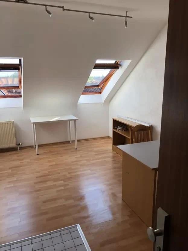 Prenájom bytu 1-izbový 22 m², Halmhuberstrasse 10-14, Mannheim-Rheinau, Bádensko-Wurttembersko Prenájom bytu 1-izbový 22 m², Halmhuberstrasse 10-14, Mannheim-Rheinau, Bádensko-Wurttembersko