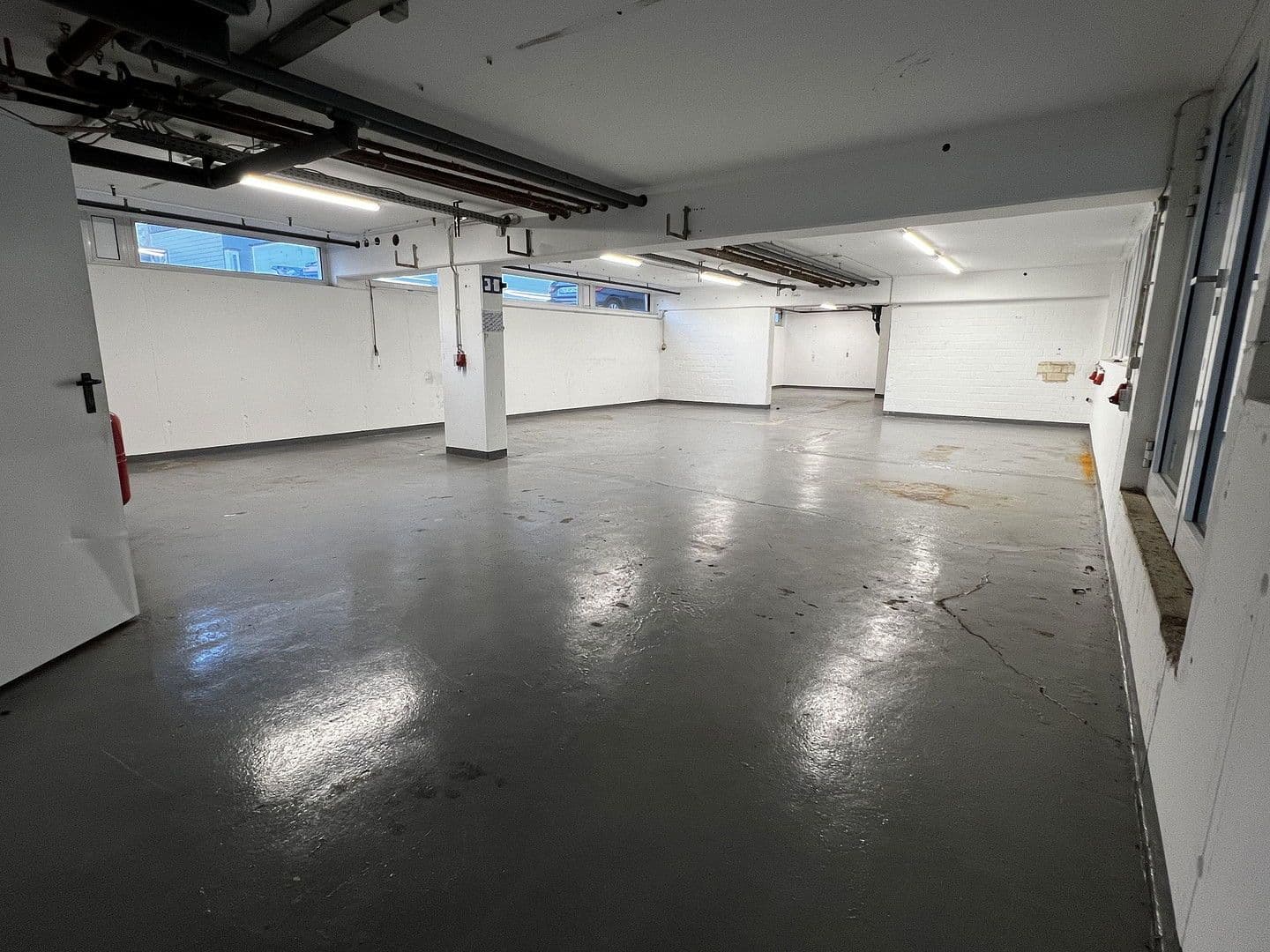 Prenájom kancelárie 1.000 m², Leverkusen, Severné Porýnie - Westfálsko Prenájom kancelárie 1.000 m², Leverkusen, Severné Porýnie - Westfálsko