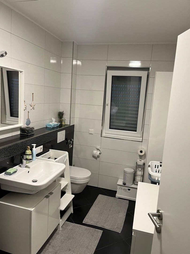 Prenájom bytu 3-izbový 77 m², Nordhäuser Weg 10a, Gießen, Hesensko Prenájom bytu 3-izbový 77 m², Nordhäuser Weg 10a, Gießen, Hesensko